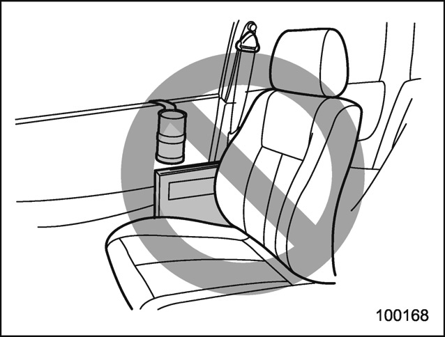 Précautions d’ordre général au sujet du système de coussin de sécurité SRS pour les accessoires et les objets 